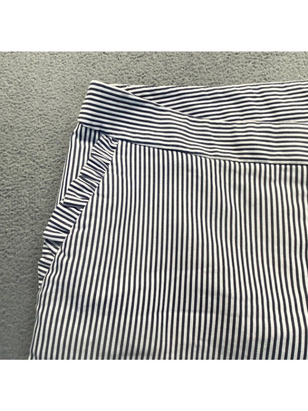 Anne Klein Black & White Stripe Ankle Pockets Pants ,Pockets,Zipper Size 12 - Picture 12 of 13